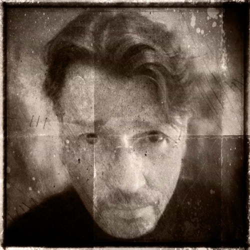 Theauthordistressed4