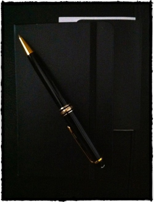 Moleskine1_2lomobrushup2