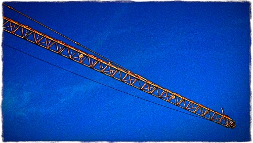 Yellowcranelomocolordodgegrit