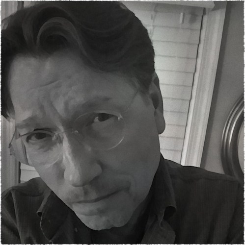 Squareavatargrain073112bwbokeh