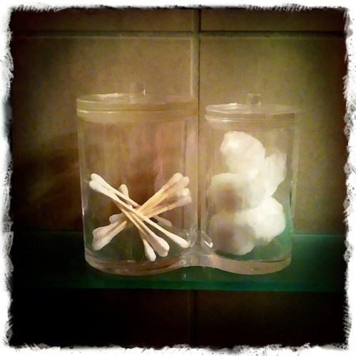 Bathroom4bokeh1vertflip_2