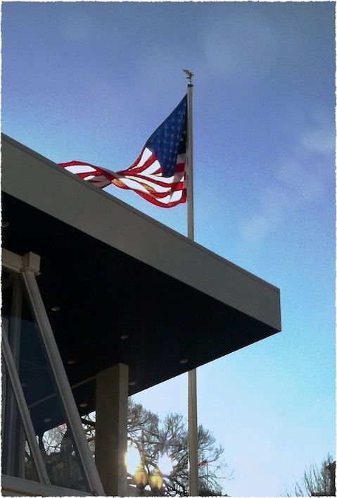 Finalflagrecropbokeh3midtonefrayed_2