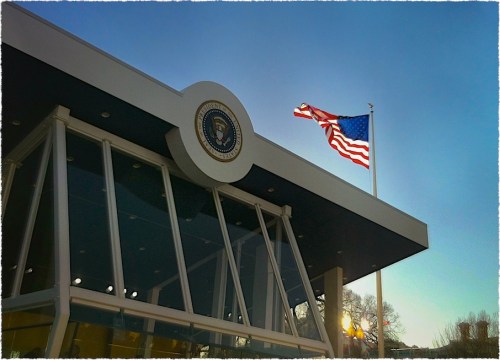 Reviewstand2blueskymidtoneboke