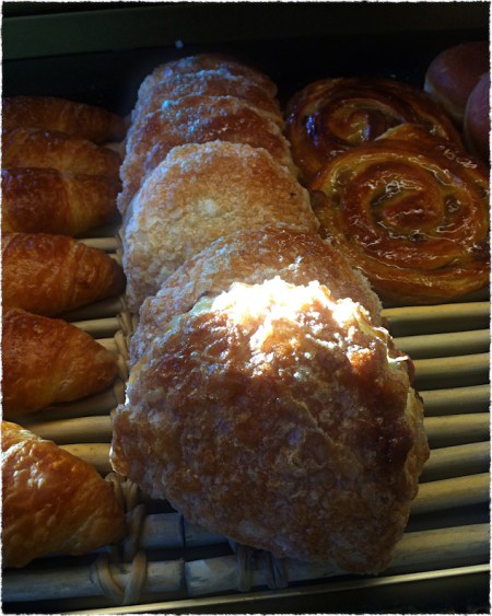 FlakeyPowderyStickyBokeh3SharpenGlowGritMidtoneFrayed 2