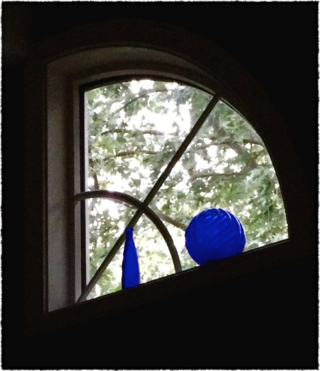 PartialFanWindowFrayed