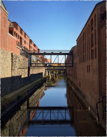 CanalBridge2Intensity2Bokeh3MidtoneFrayed 2