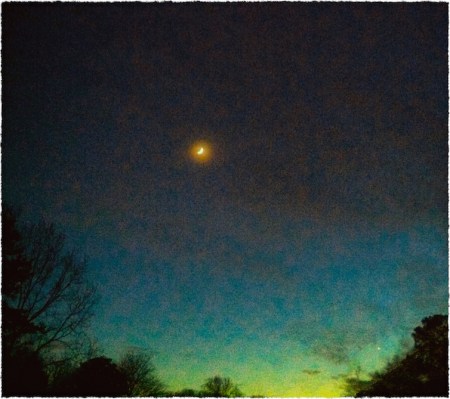 Moon1Enfusion3nightlifemidtonebrightgritCopySnapheal2CropFrayed 2