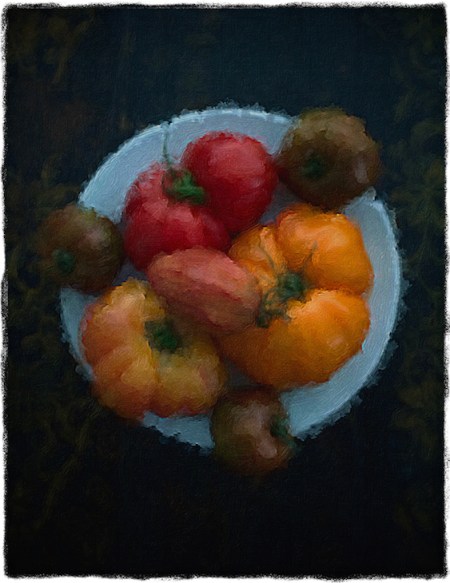 HeirloomTomatoes1Bokeh1VignetteMidtoneGritSatVib 2